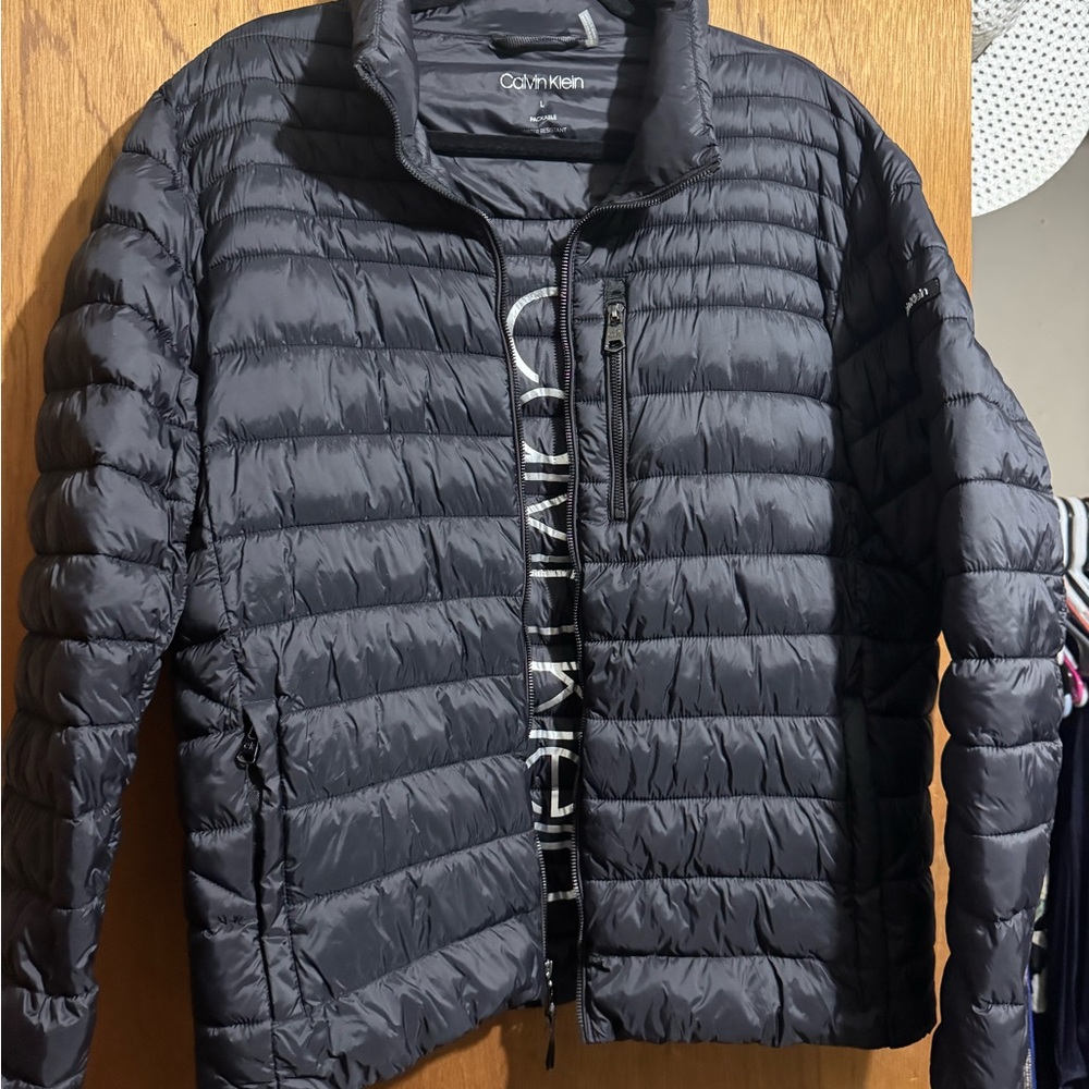 Calvin Klein Men's Dark Gray Puffer Jacket